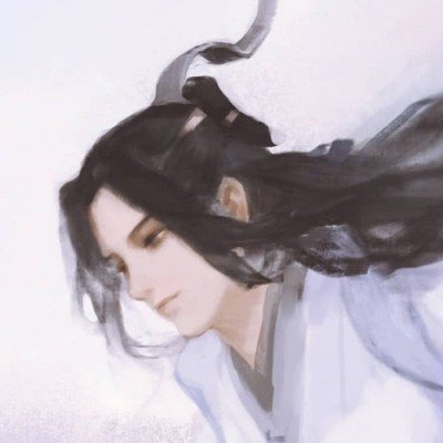 女子拧断30多克金饰不买不赔